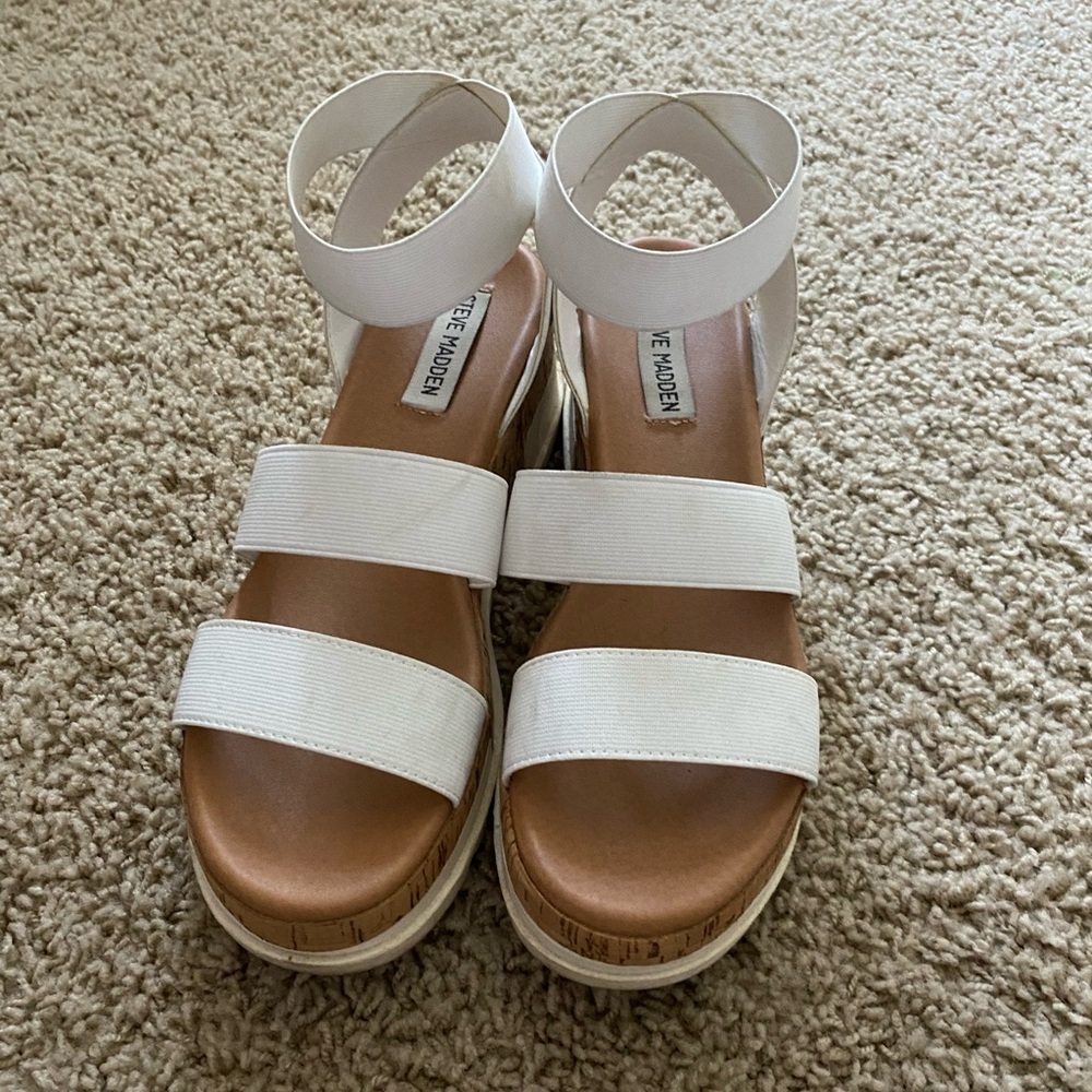 Steve Madden Woman's Bandi Sandal white
